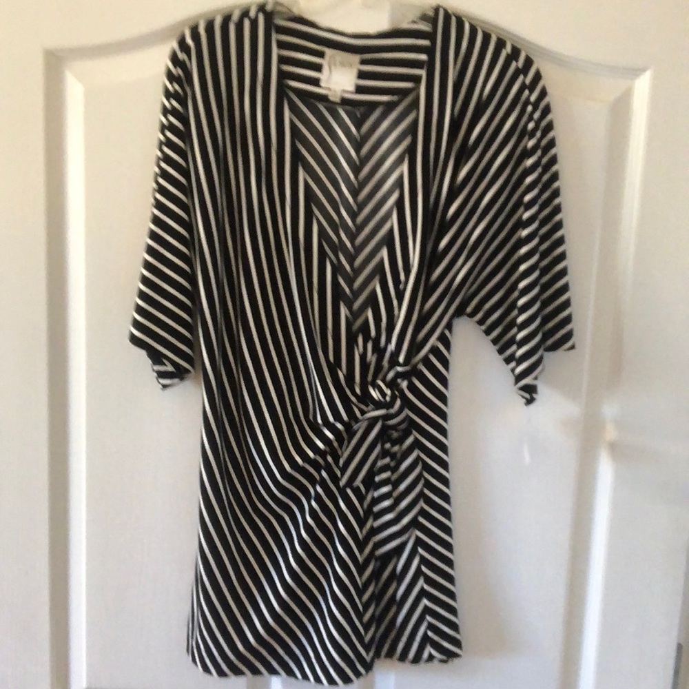 Brand new Wrap top